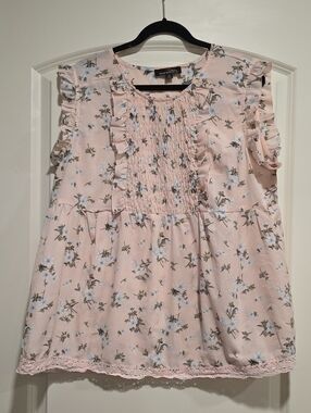 Suzanne Betro Light Pink Floral Smocked Blouse